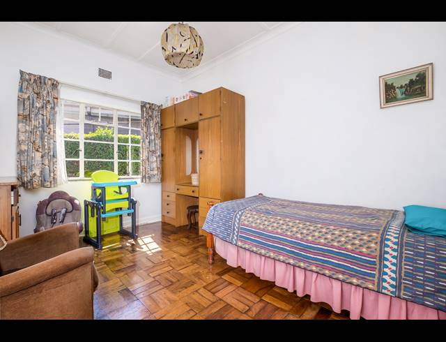 5 BEDROOM HOUSE FOR SALE IN GREENSIDE